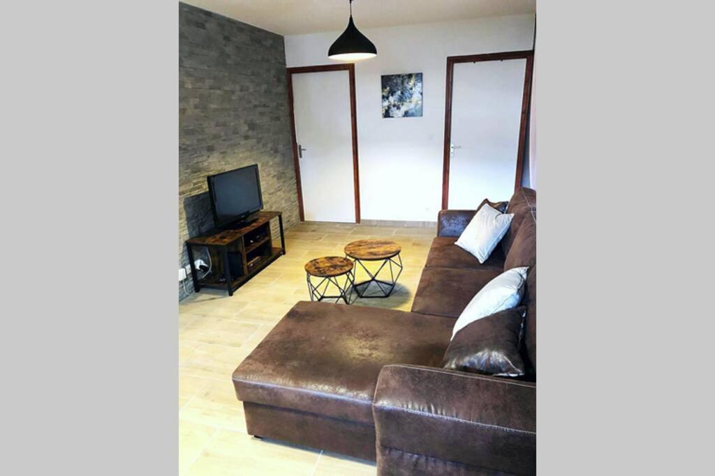 L'Appartement A Proximite De Tout ! Epernay Exterior photo