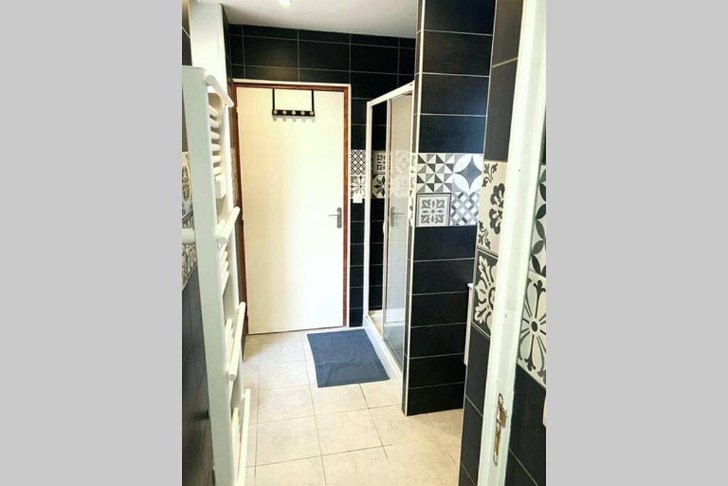 L'Appartement A Proximite De Tout ! Epernay Exterior photo